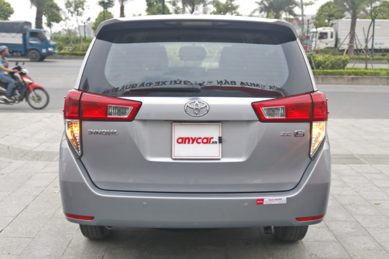 Toyota Innova E 2.0MT 2016 - 6