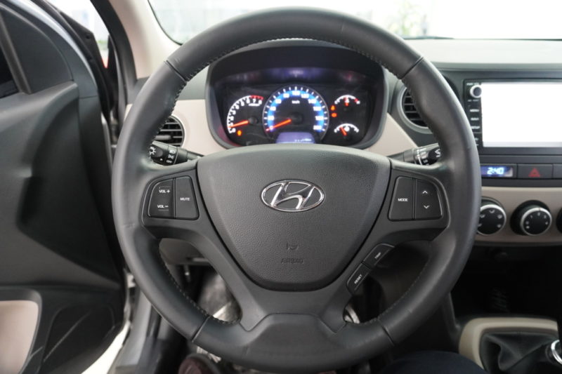 Hyundai i10 Sedan 1.2MT 2018 - 11