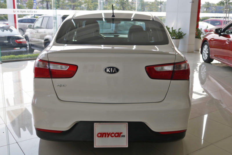 Kia Rio 1.4AT 2016 - 6