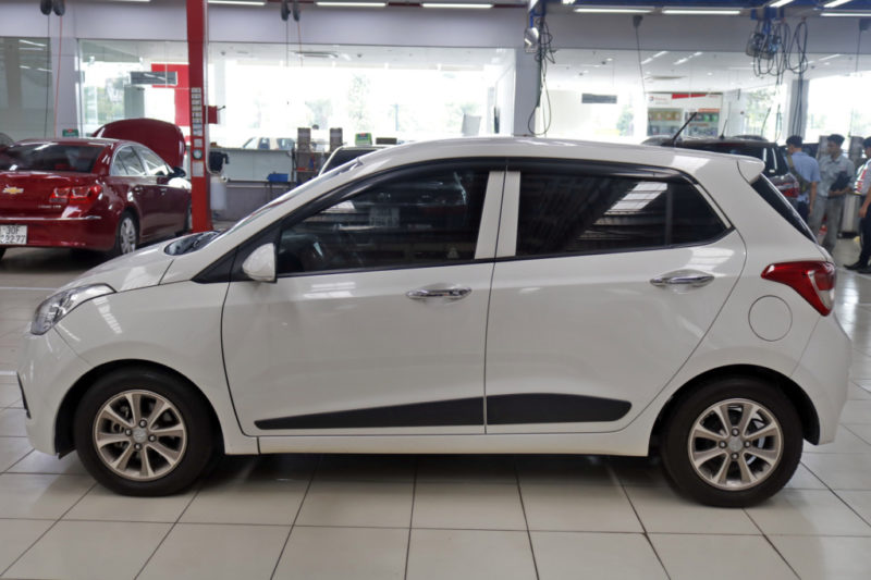 Hyundai i10 Hatchback 1.2AT 2016 - 5