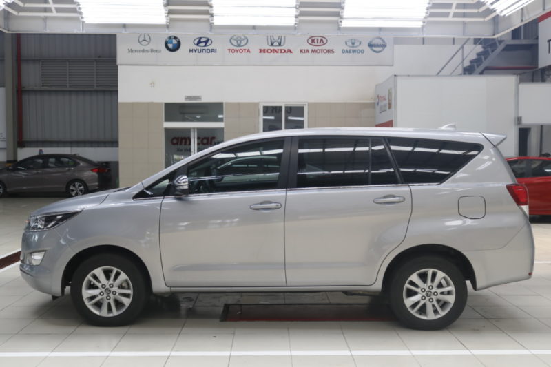 Toyota Innova E 2.0MT 2017 - 5