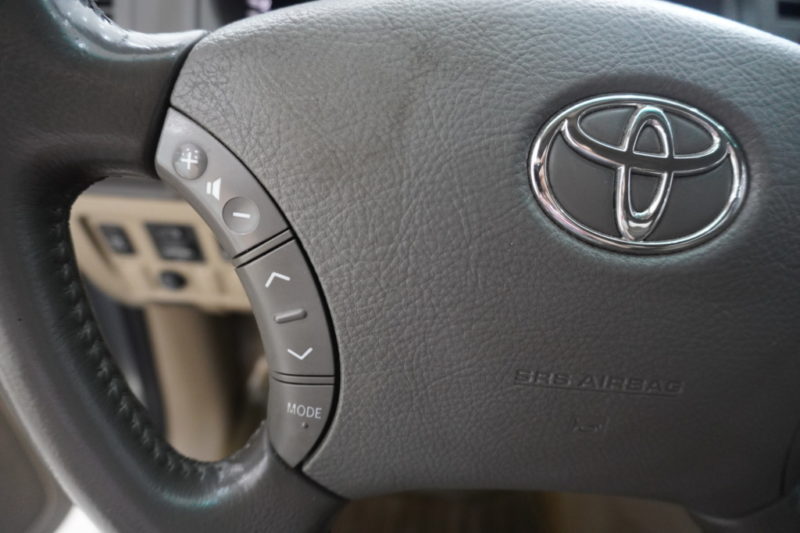 Toyota Fortuner 2.7AT 2011 - 10