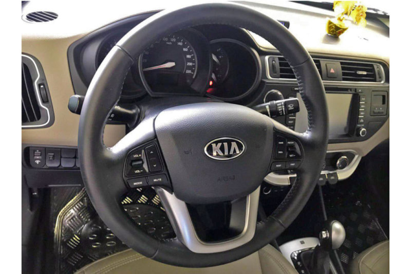 Kia Rio 1.4AT 2016 - 4