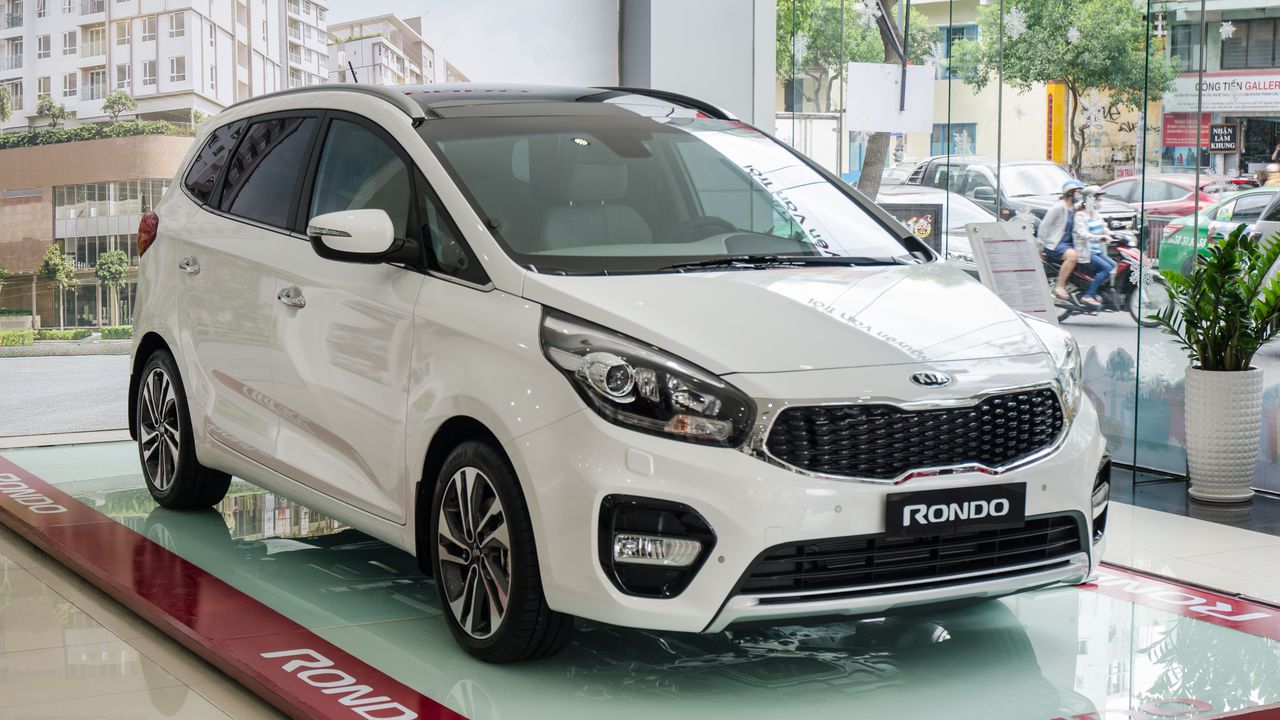 Xe kia rondo 7 chỗ