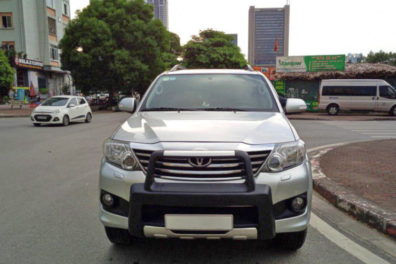 Toyota Fortuner 2.7AT 2014 - 1