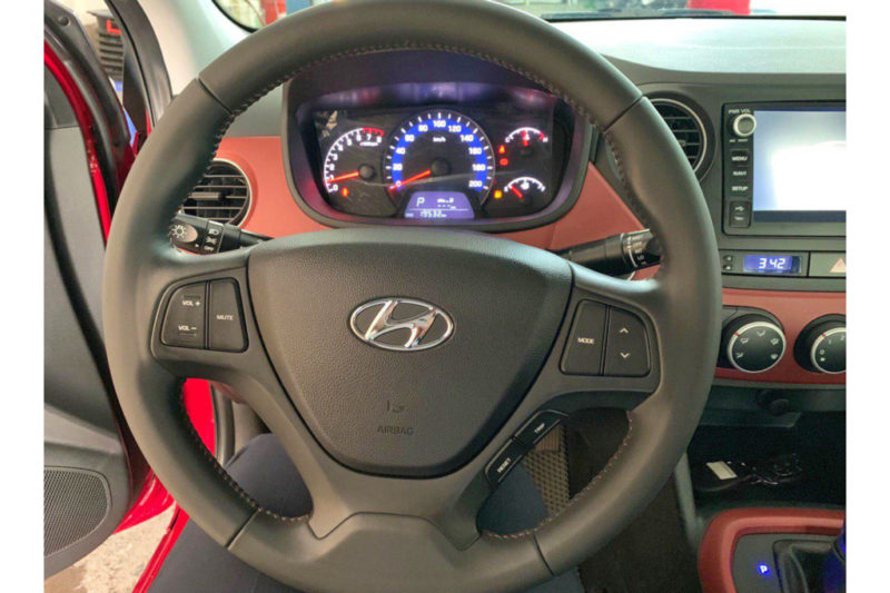 Hyundai i10 Sedan 1.2AT 2018 - 2