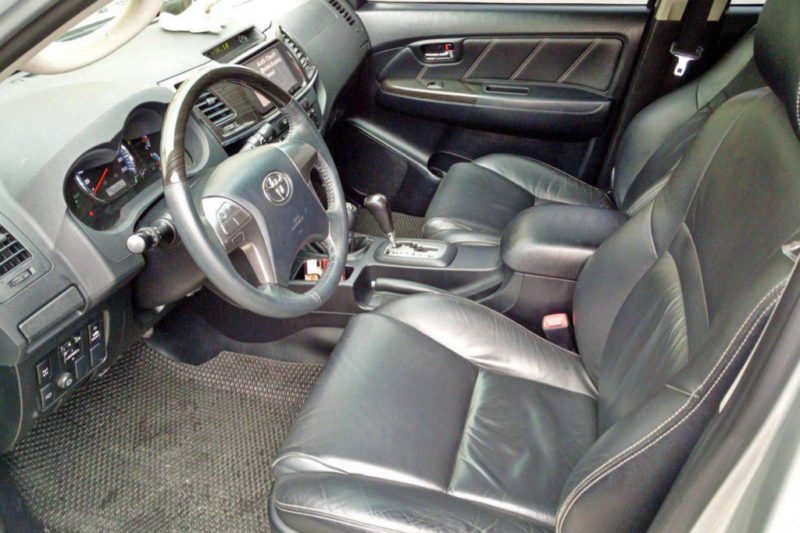 Toyota Fortuner 2.7AT 2014 - 5