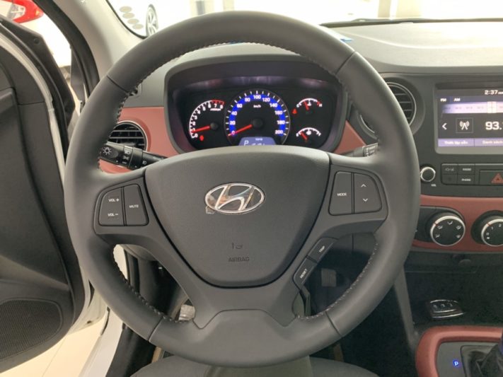 Hyundai i10 1.2AT 2019 - 15