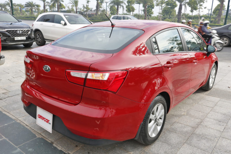 Kia Rio 1.4AT 2015 - 7