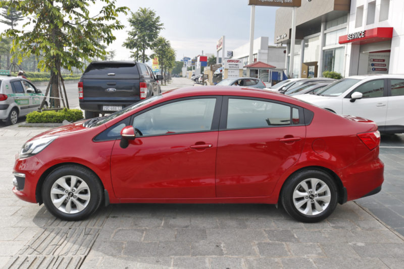 Kia Rio 1.4AT 2015 - 4