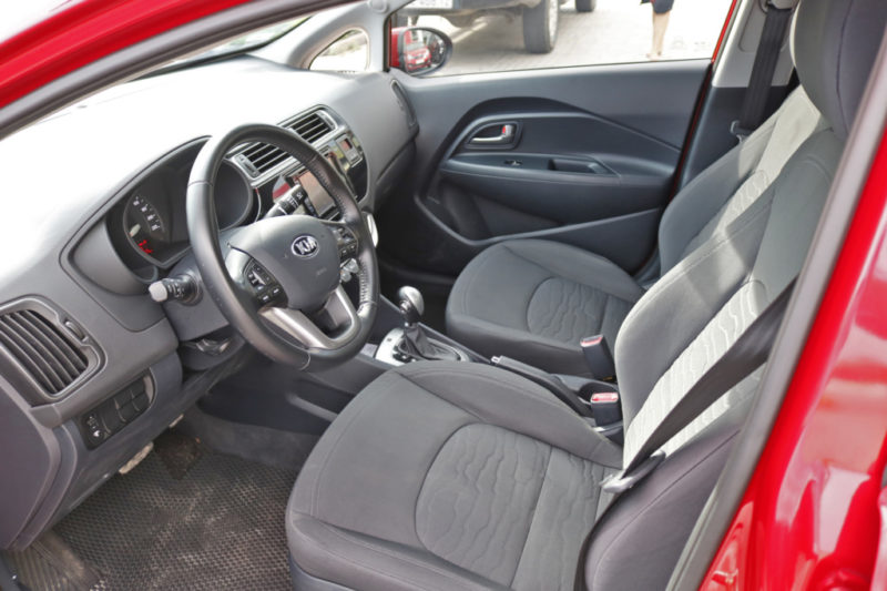 Kia Rio 1.4AT 2015 - 10