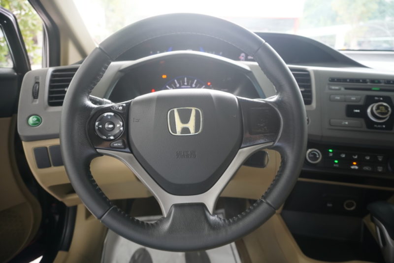 Honda Civic 1.8AT 2012 - 11