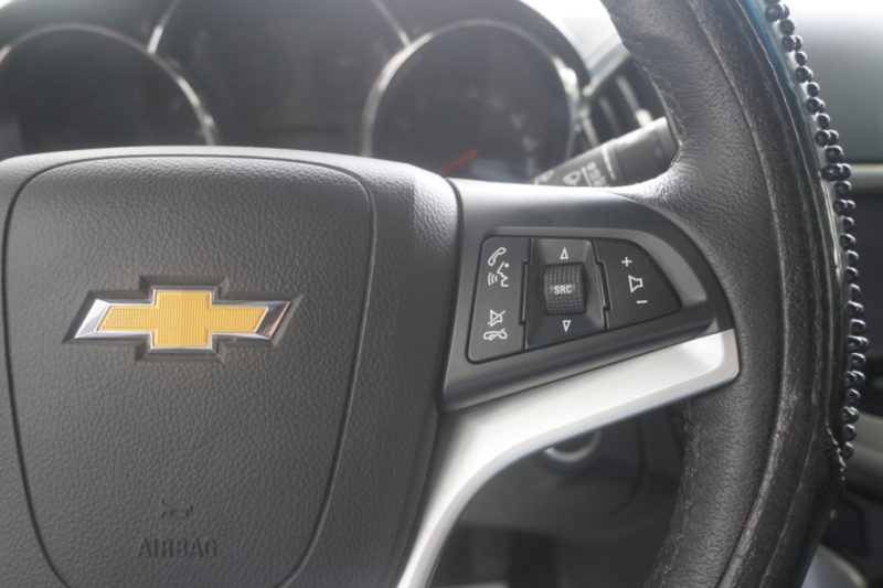 Chevrolet Cruze 1.8AT 2016 - 10