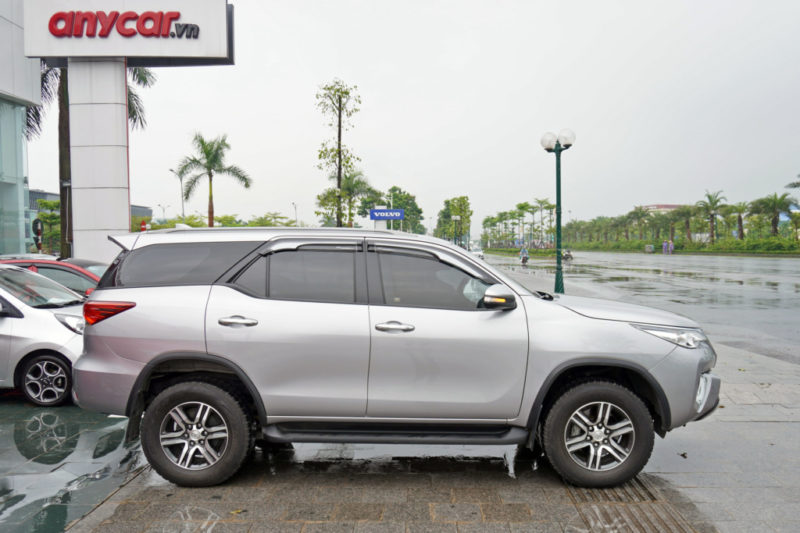 Toyota Fortuner 2.7AT 2017 - 8