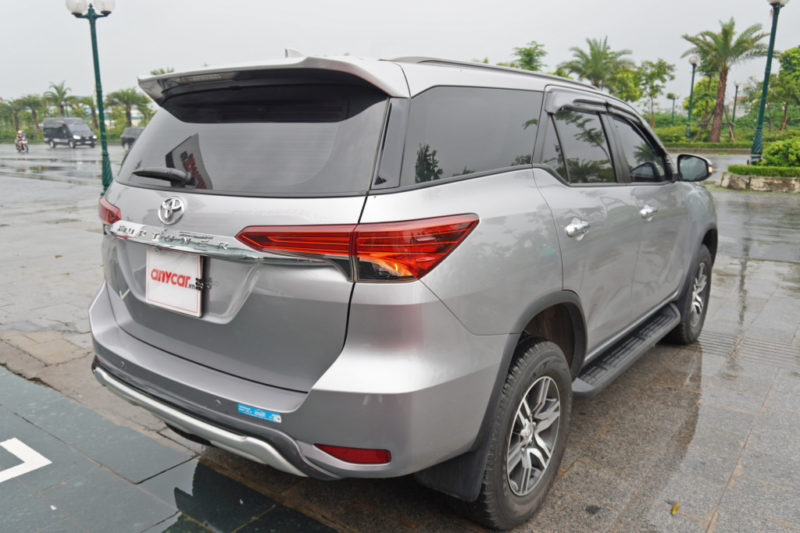 Toyota Fortuner 2.7AT 2017 - 7