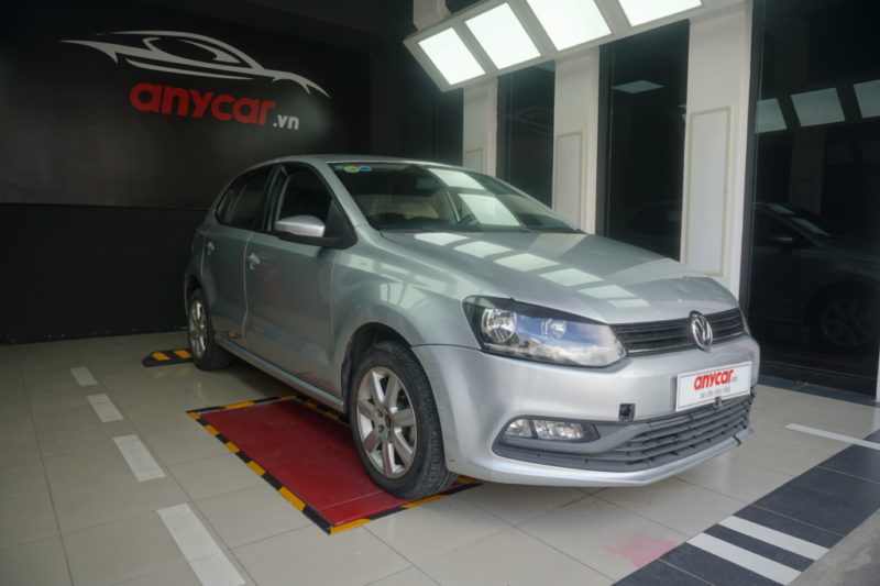 Volkswagen Polo 1.6AT 2016 - 2