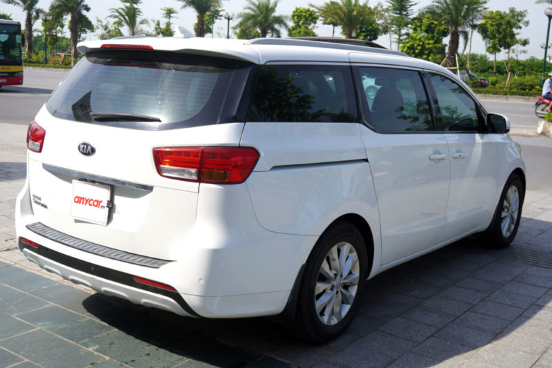 Kia Sedona 3.3AT 2015 - 5