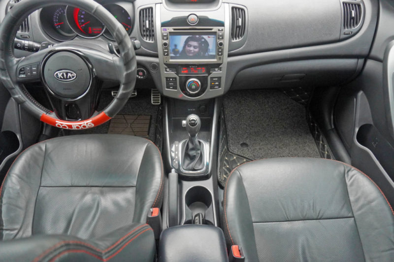 Kia Forte SX 1.6AT 2013 - 11