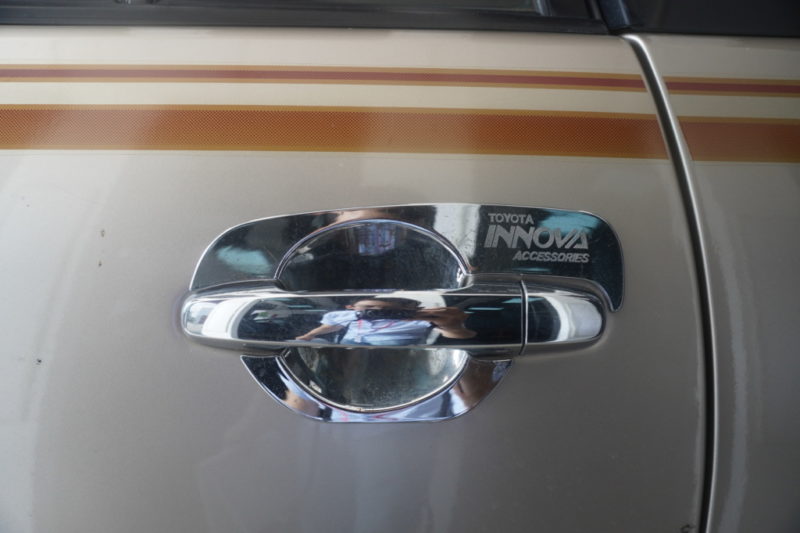 Toyota Innova 2.0MT 2012 - 7