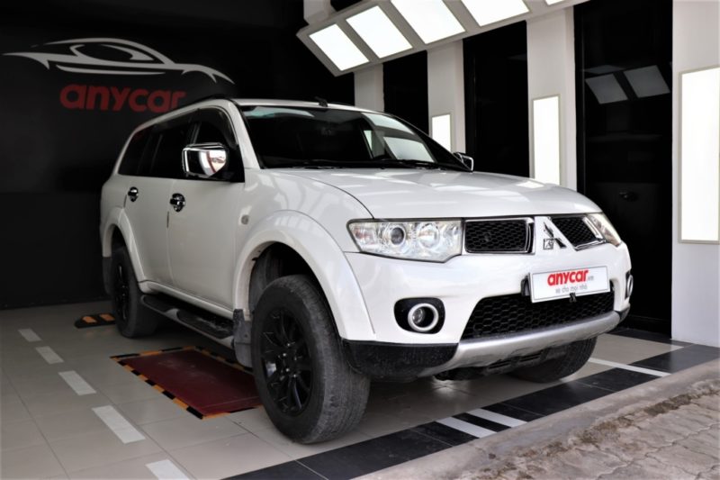 Mitsubishi Pajero Sport 4x2 3.0AT 2013 - 3