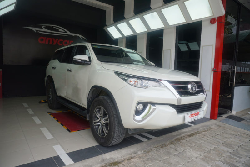 Toyota Fortuner 2.7AT 2017 - 2