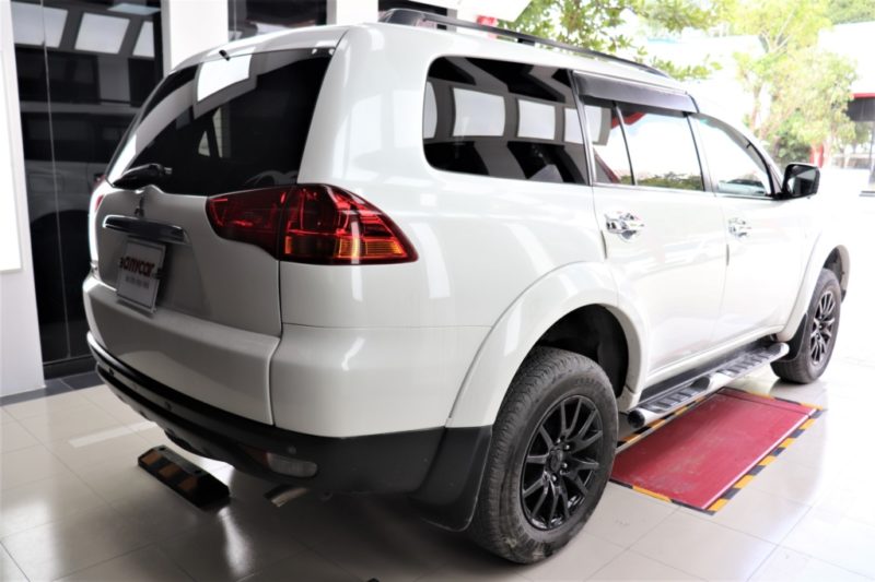 Mitsubishi Pajero Sport 4x2 3.0AT 2013 - 4