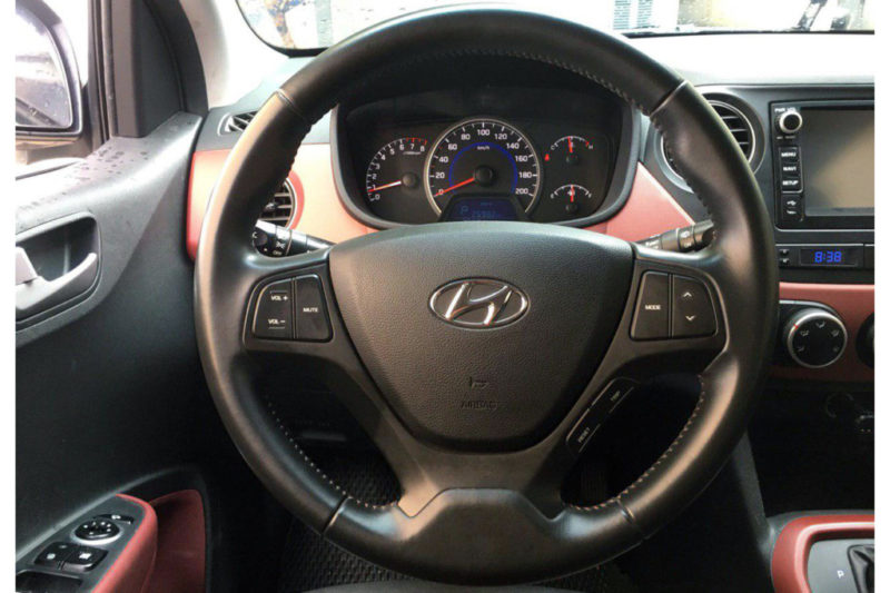 Hyundai i10 Hatchback 1.2AT 2016 - 5