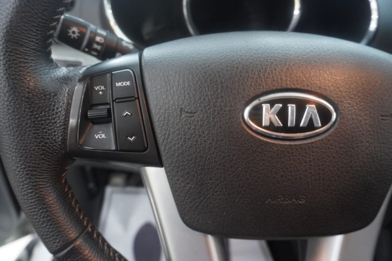 Kia Sorento 2.4AT 2010 - 16