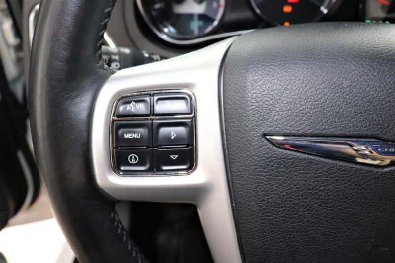 Chrysler Limiter 2.4AT 2011 - 15