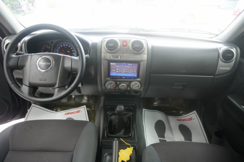 Isuzu D Max 3.0MT 2010 - 14