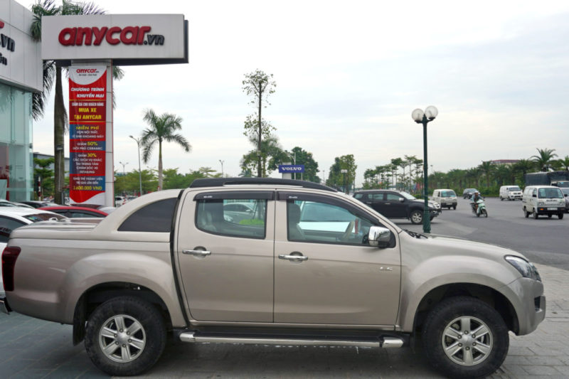 Isuzu D Max 2.5AT 2016 - 7