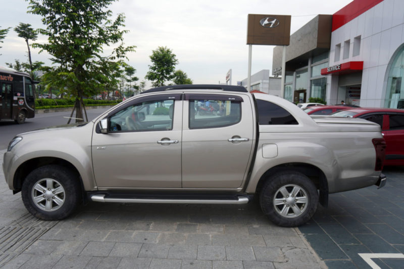 Isuzu D Max 2.5AT 2016 - 3