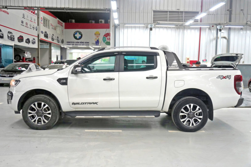 Ford Ranger Wildtrak 3.2AT 2017 - 4