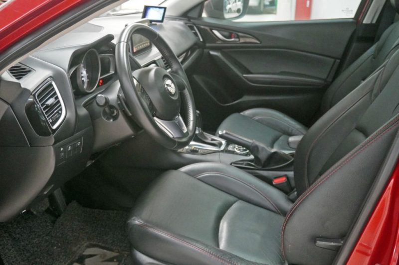 Mazda 3 1.5AT 2016 - 12