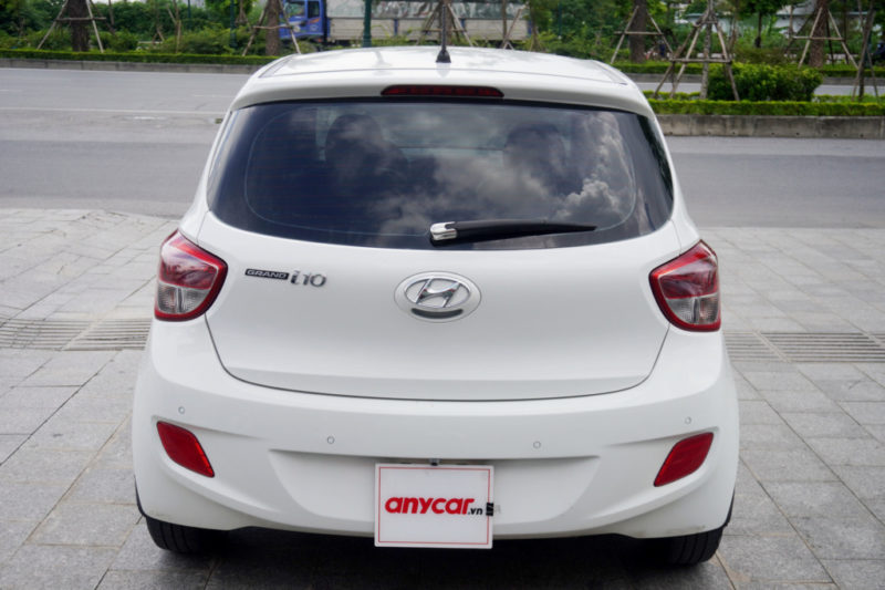 Hyundai i10 Hatchback 1.0MT 2016 - 6