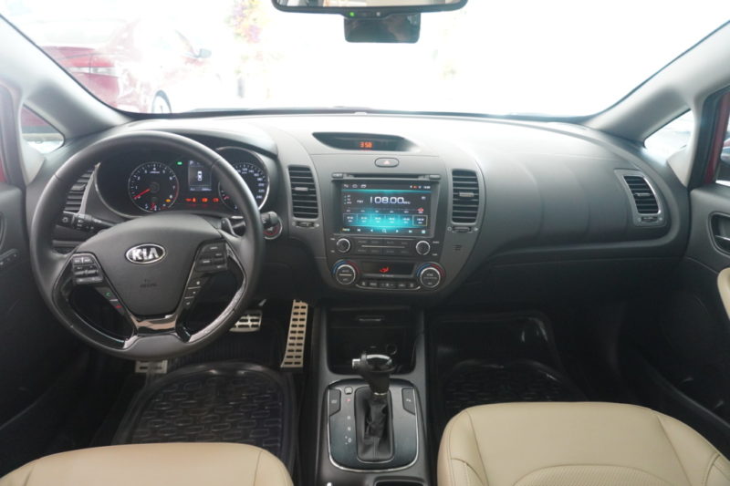 Kia Cerato 2.0AT 2018 - 26