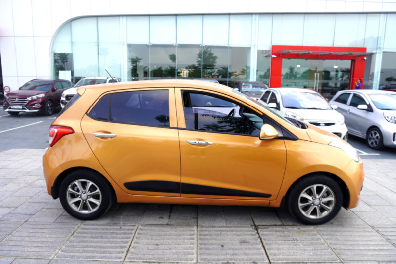 Hyundai i10 Hatchback 1.0AT 2016 - 8