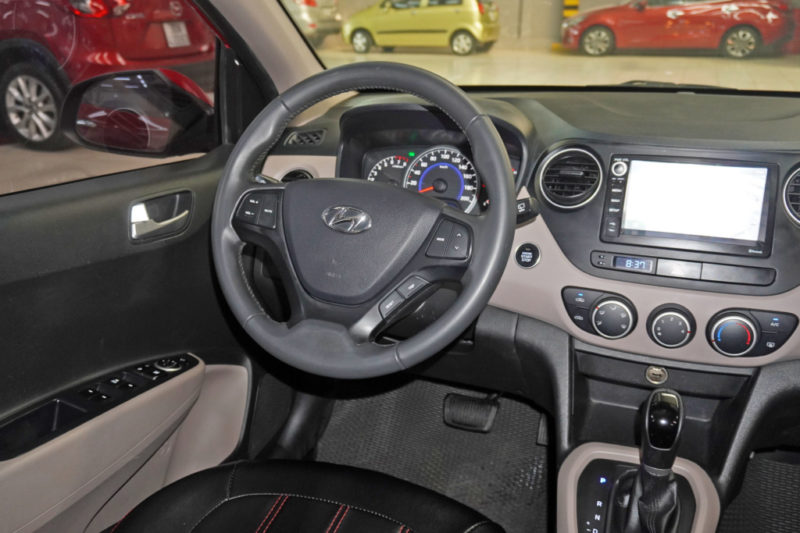 Hyundai i10 1.0AT 2016 - 11