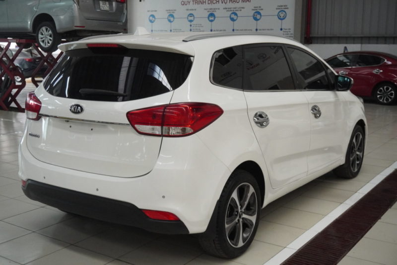 Kia Rondo 2.0AT 2015 - 5