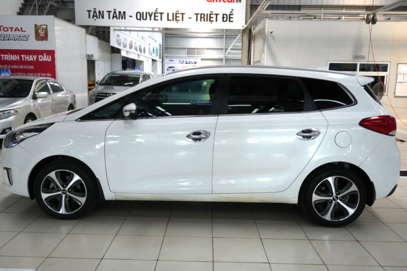 Kia Rondo 2.0AT 2015 - 4