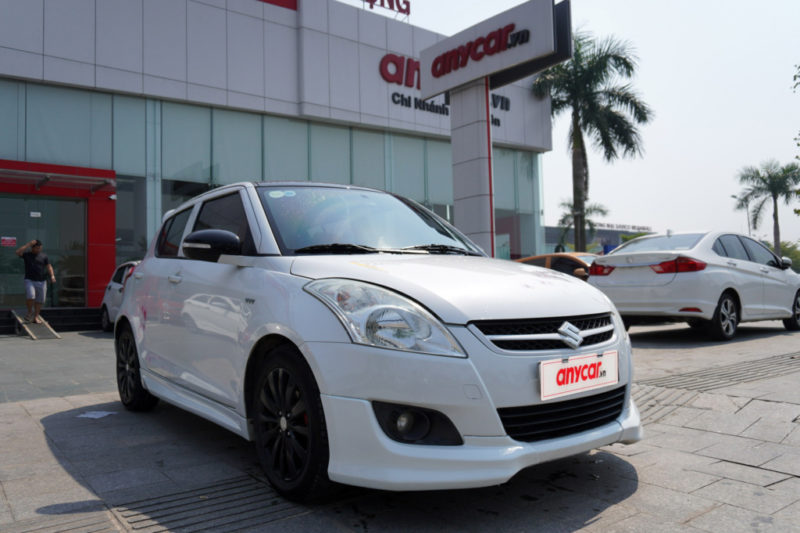 Suzuki Swift 1.4AT 2014 - 1