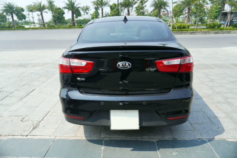 Kia Rio 1.4AT 2016 - 6