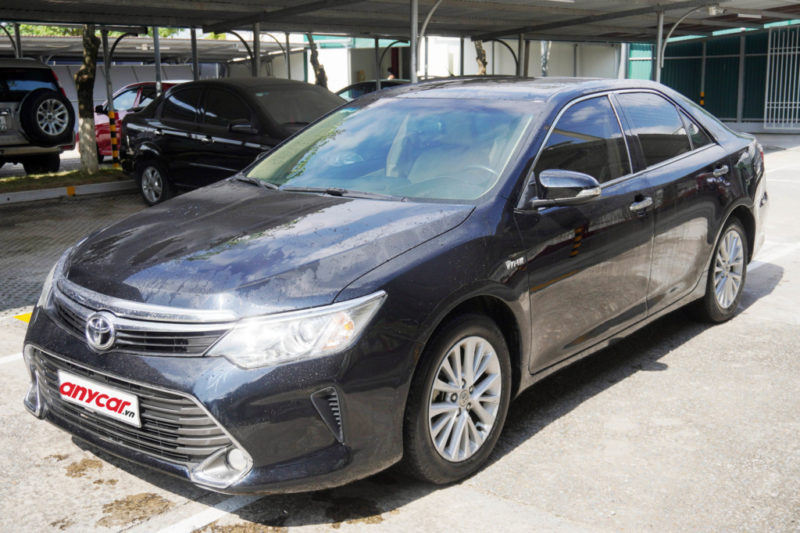 Toyota Camry E 2.0AT 2017 - 3