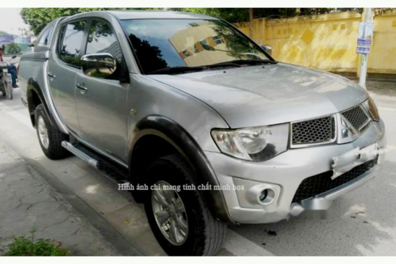 Mitsubishi Triton 4x4 AT 2.4AT 2010 - 1