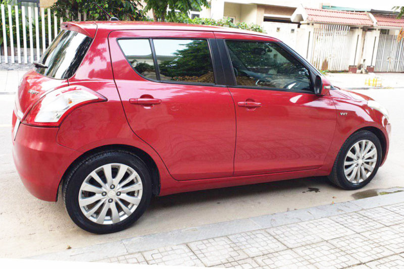 Suzuki Swift 1.4AT 2015 - 3