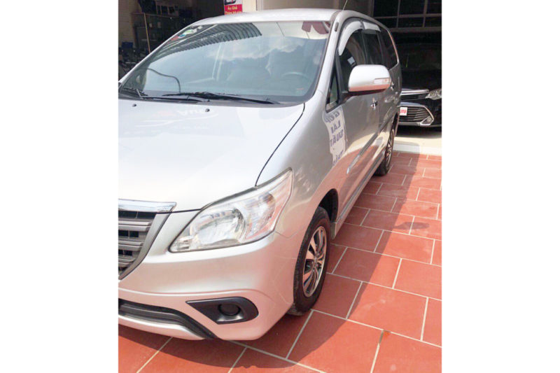 Toyota Innova E 2.0MT 2015 - 2