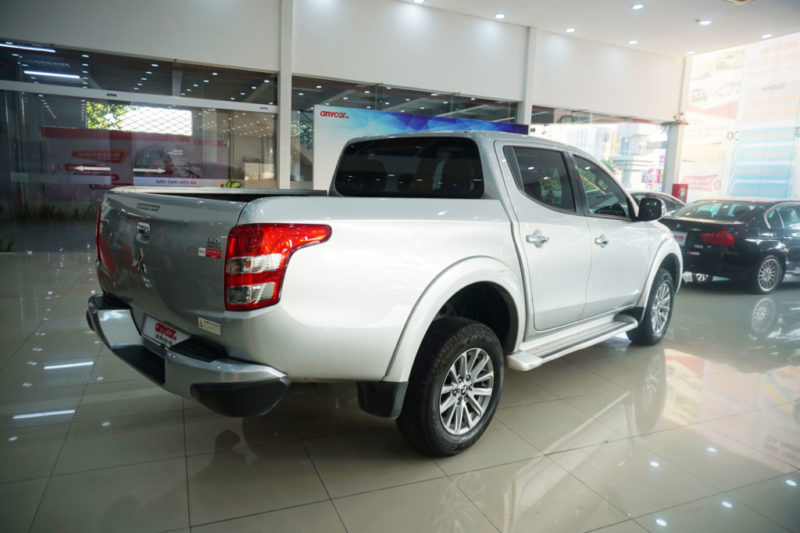 Mitsubishi Triton 4x2 AT 2.5AT 2017 - 9