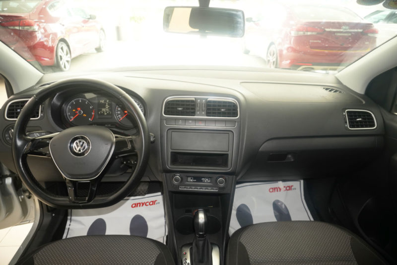 Volkswagen Polo 1.6AT 2016 - 22