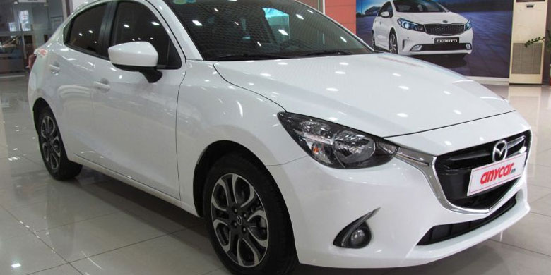 Ngoại hình mazda 2 cũ 2015