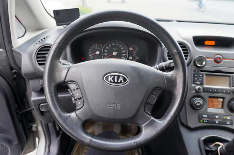 Kia Carens EX 2.0MT 2010 - 12